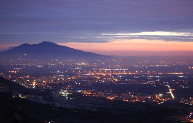 Panorama Brunate by night