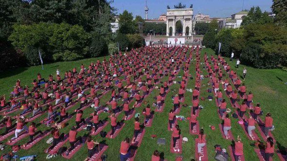 Milan yoga oysho